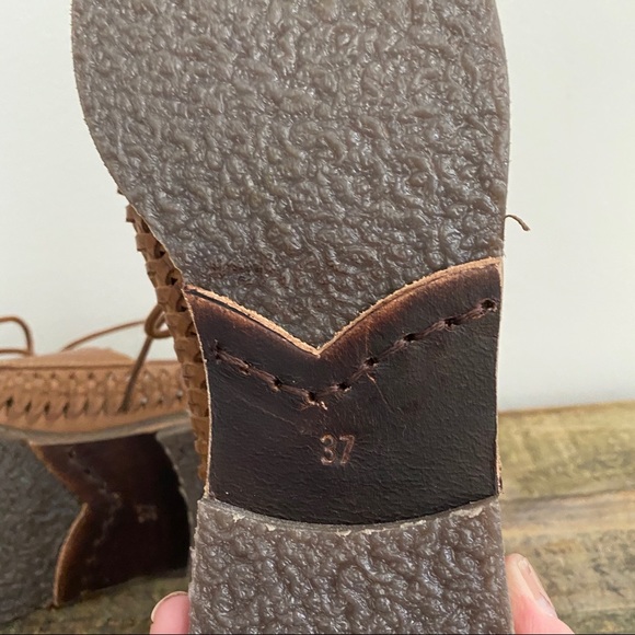 Seychelles Weekender | Tan Leather Boat Shoes Loafers - 5-1/2 - Picture 7 of 8